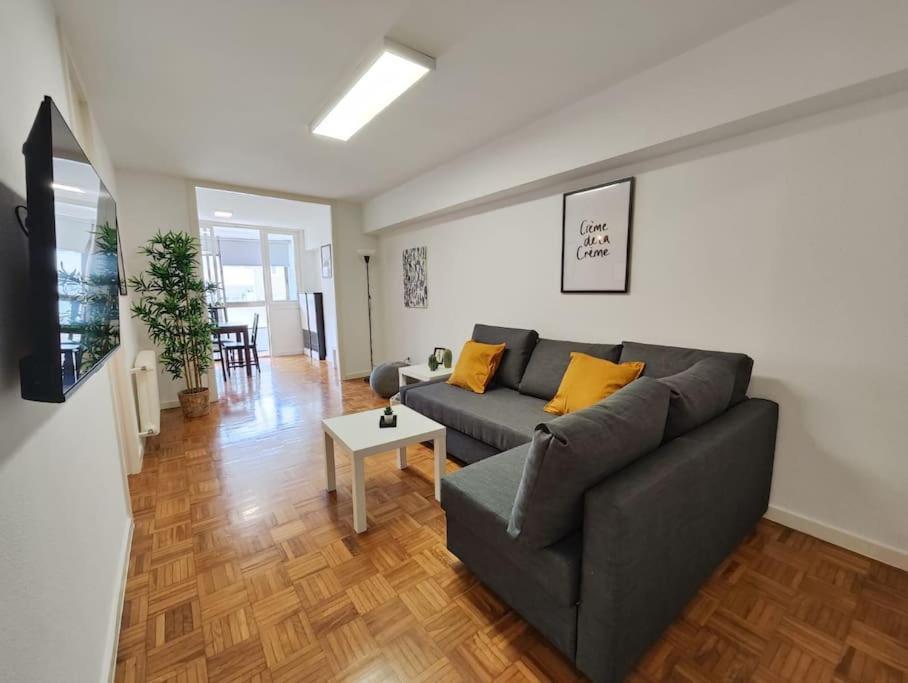 Centro De Vigo Garaje Leilighet Eksteriør bilde
